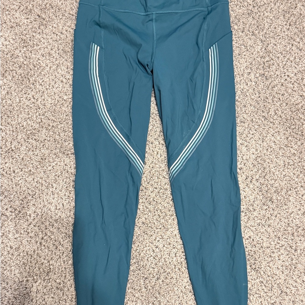 Women's Lululemon Teal Athletic Leggings